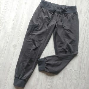 The north face joggers